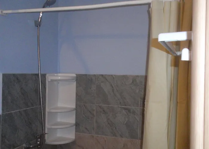 Traditional * Myrties